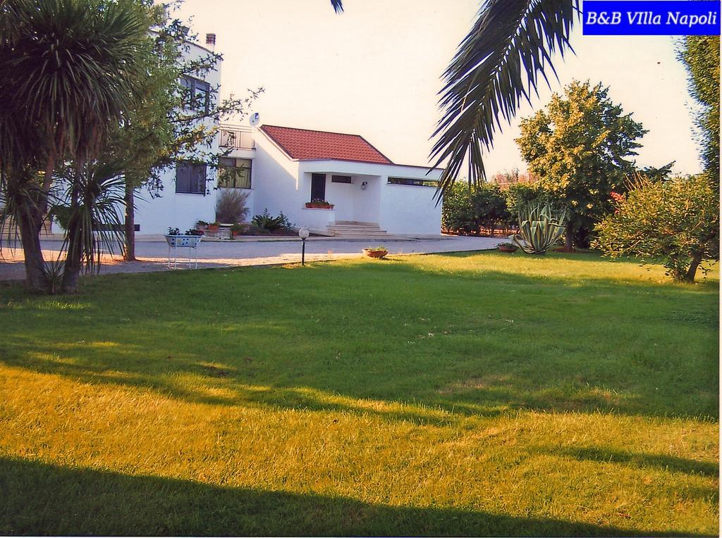 B&B Villa Napoli Battipaglia Bagian luar foto