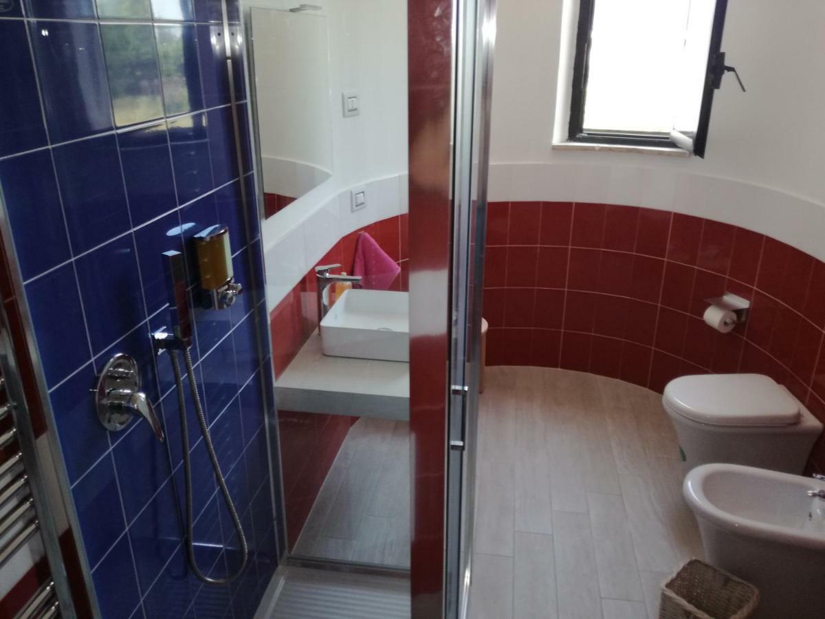 B&B Villa Napoli Battipaglia Bagian luar foto