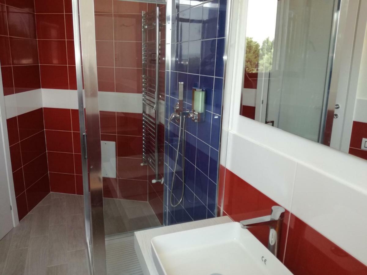 B&B Villa Napoli Battipaglia Bagian luar foto