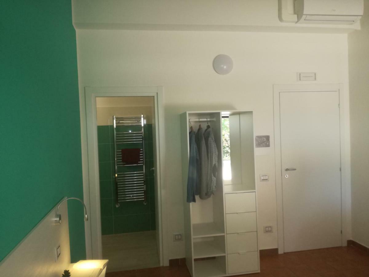 B&B Villa Napoli Battipaglia Bagian luar foto