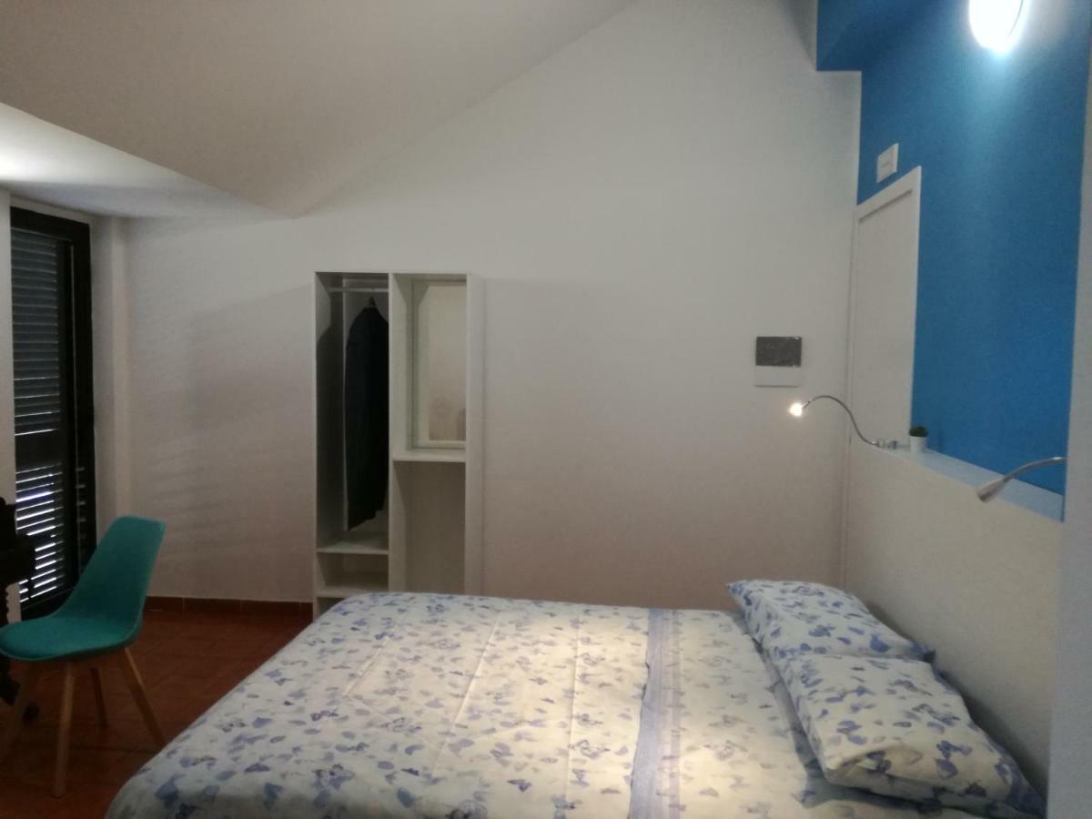 B&B Villa Napoli Battipaglia Bagian luar foto